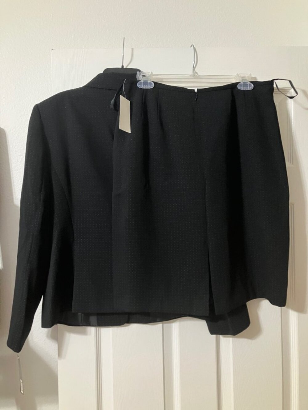 Tahari Arthur S. Levine Women's Suit
